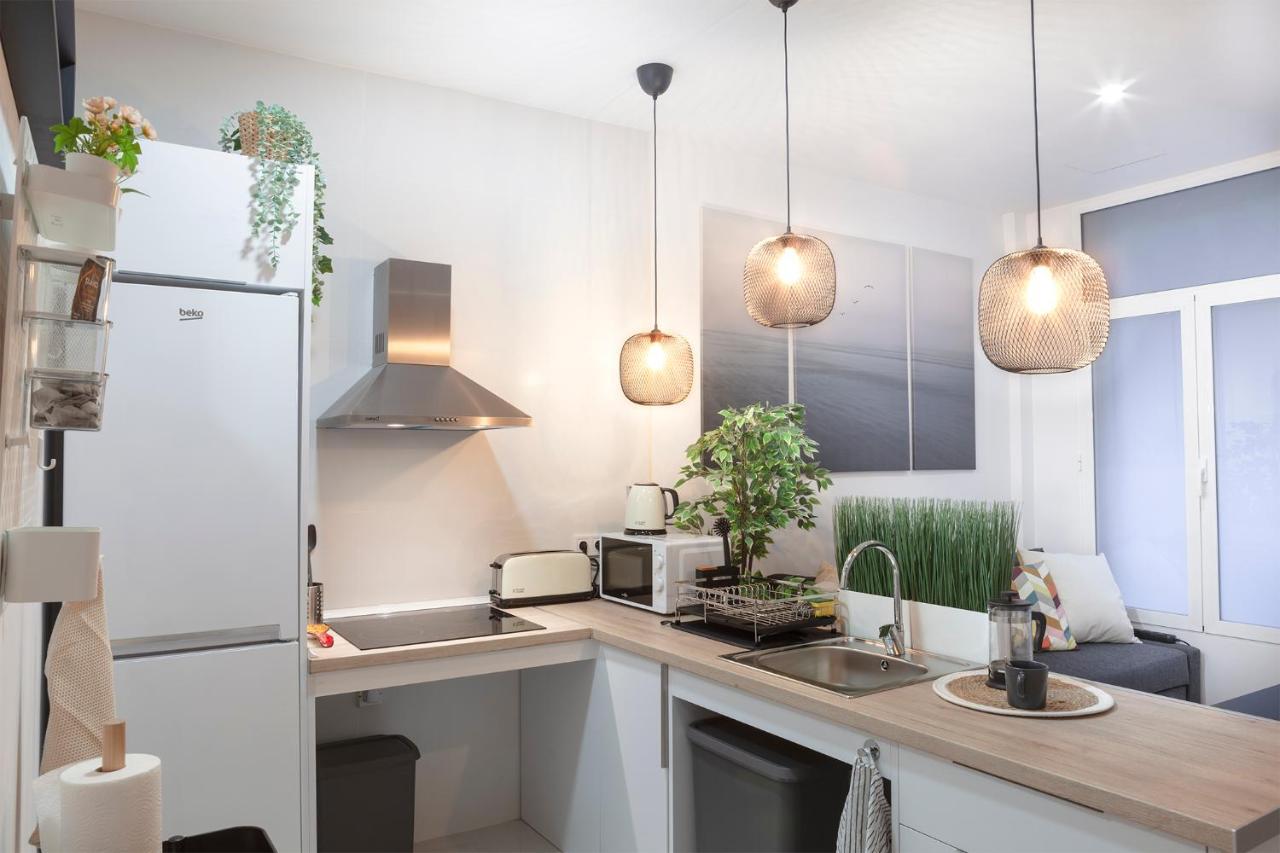 Artistic Digital Retreat-Great Location Near Metro Apartment บาเลนเซีย ภายนอก รูปภาพ